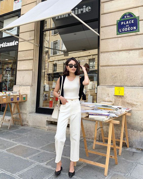 Phối đồ dạo phố theo style tối giản