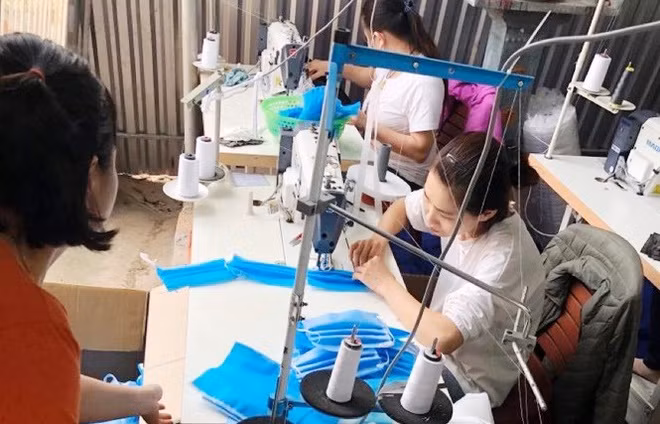 30.000 khẩu trang không đạt chuẩn ở Nghệ An suýt bị tung ra thị trường