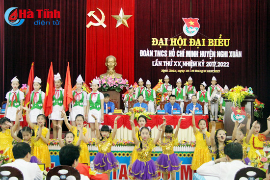 tuoi tre nghi xuan xung kich sang tao doi moi phat trien