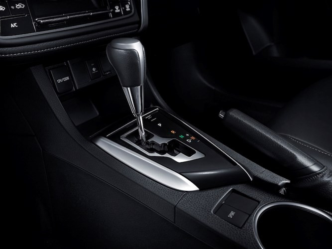 toyota corolla altis 2018 sap ve viet nam co gi