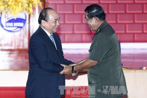 chuyen tham lich su toi viet nam cua thu tuong hun sen