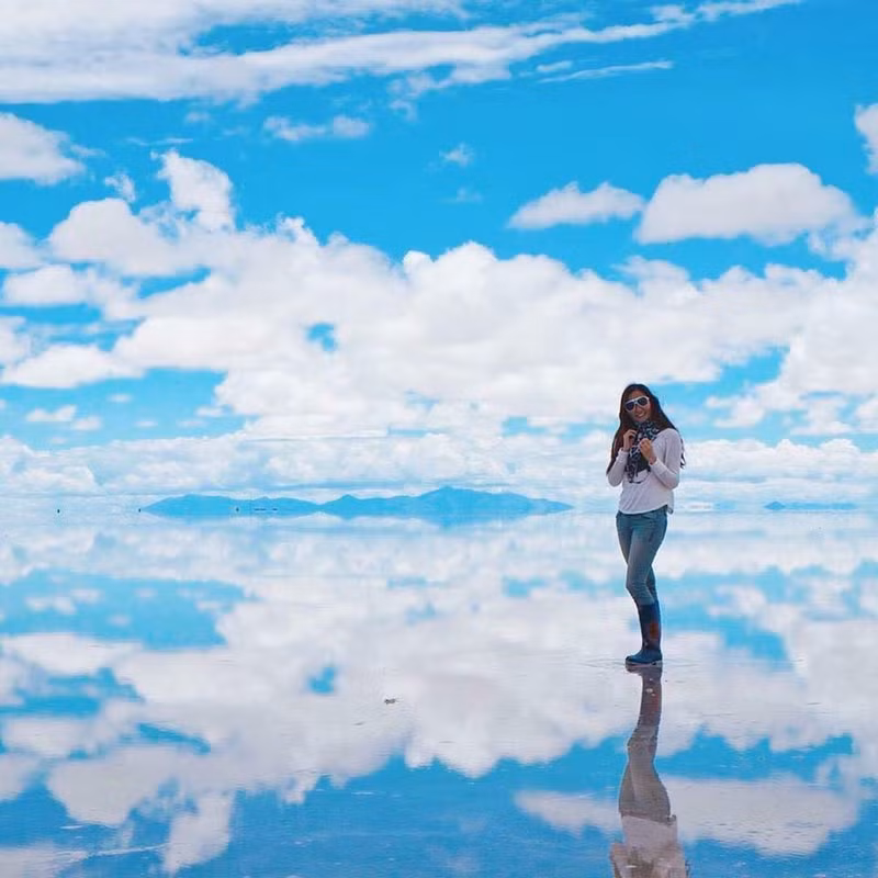 nghet tho vi canh tuong ao den kho tin o bien muoi bolivia