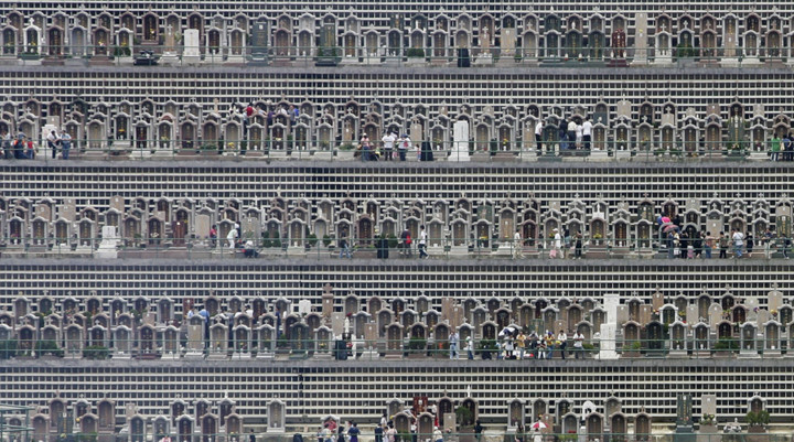 ngo ngang ve hong kong hon ngoc vien dong