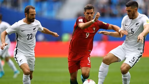 ronaldo ghi ban bo dao nha tien vao ban ket