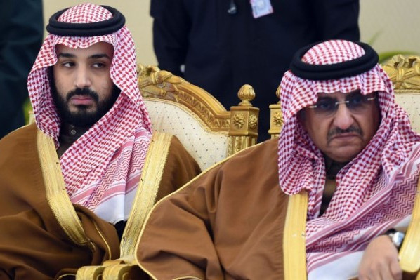 dang sau viec quoc vuong saudi arabia truat chau dua con len lam thai tu