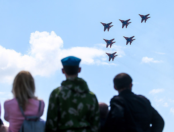 chum anh khong quan nga trinh dien ky nang huy diet muc tieu