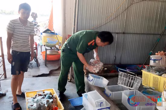 nhieu thit ban trong quan nuong sapa nha hang van minh long chien