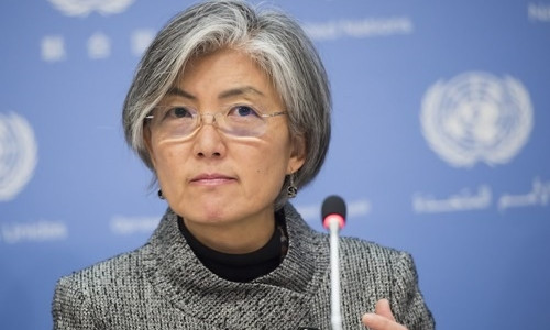 Thế giới ngày qua: Hàn Quốc có nữ Ngoại trưởng đầu tiên ảnh 2 the gioi ngay qua han quoc co nu ngoai truong dau tien