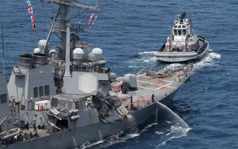 vu tau khu truc uss fitzgerald va tau hang he lo nhung chi tiet moi