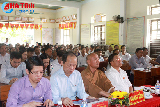 cu tri tp ha tinh kien nghi som xay dung hoan thien cac tuyen duong trong diem