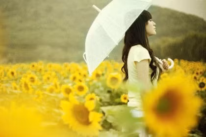 yeu anh xong roi em phai yeu lay minh va tiep tuc cuoc song