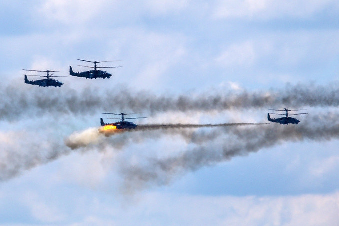 chum anh khong quan nga trinh dien ky nang huy diet muc tieu