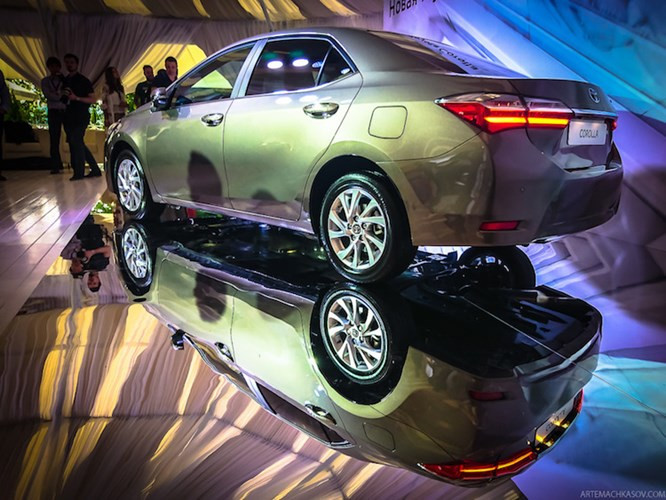 toyota corolla altis 2018 sap ve viet nam co gi