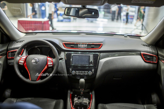 can canh nissan navara phien ban dac biet va nissan x trail phien ban gioi han