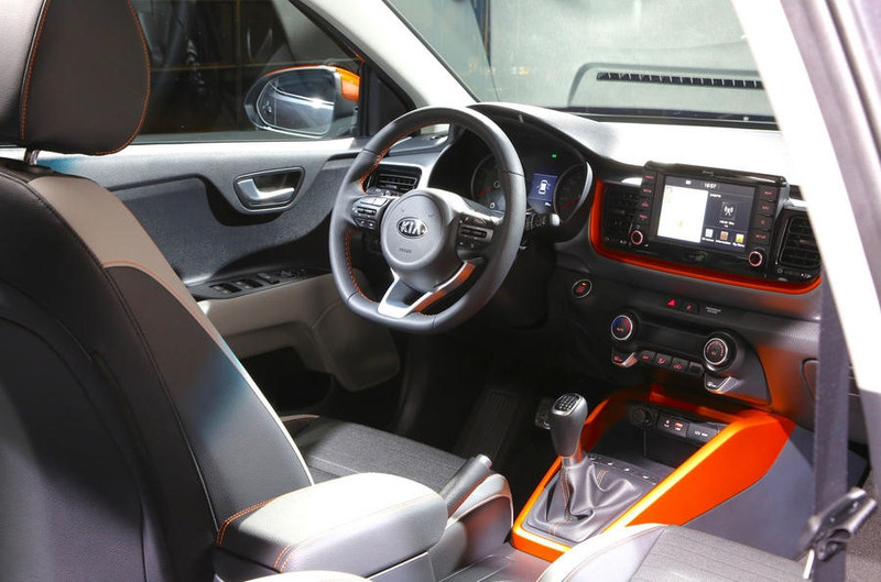 kia stonic doi thu nang ky cua ford ecosport ra mat