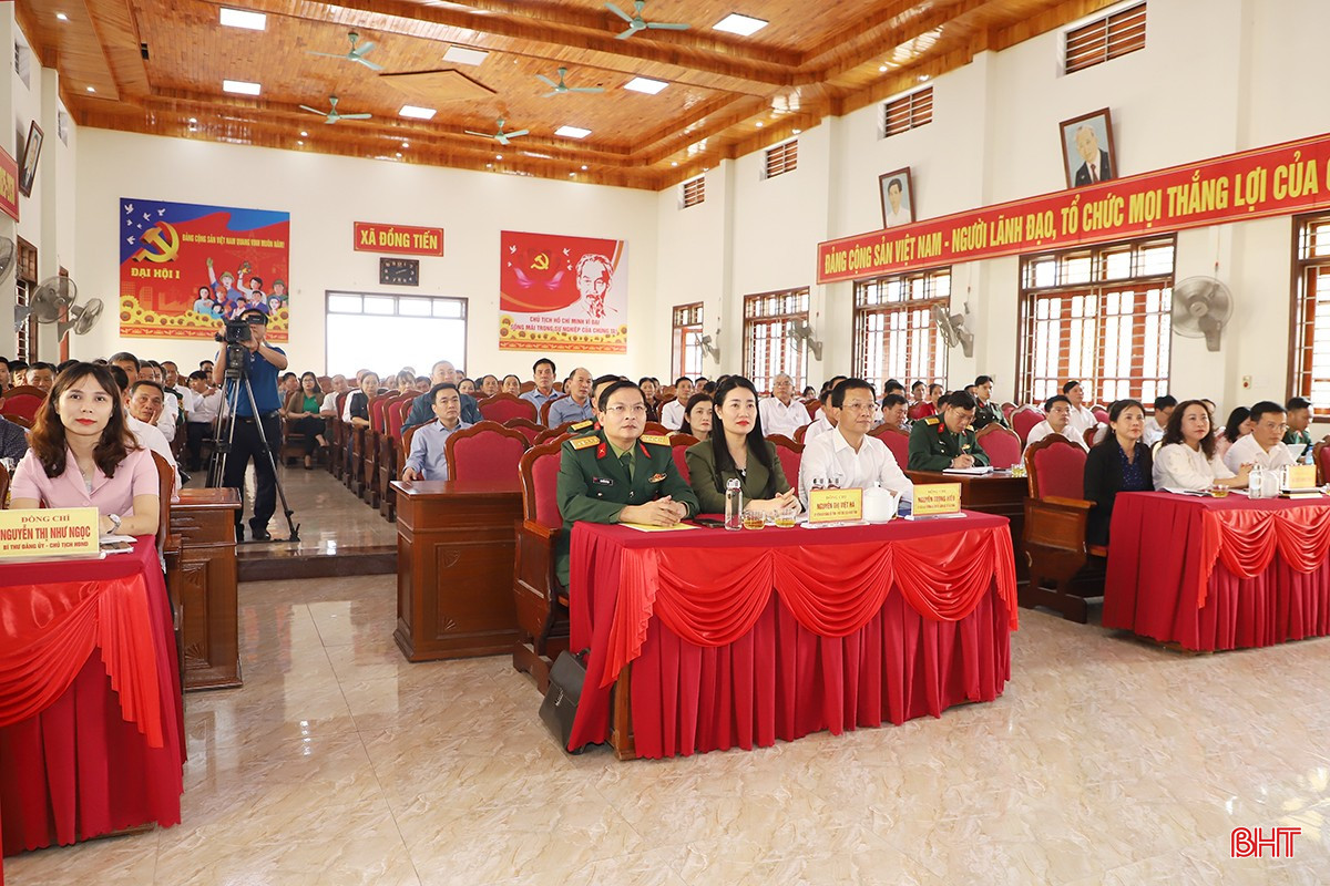 Đại biểu dự hội nghị.