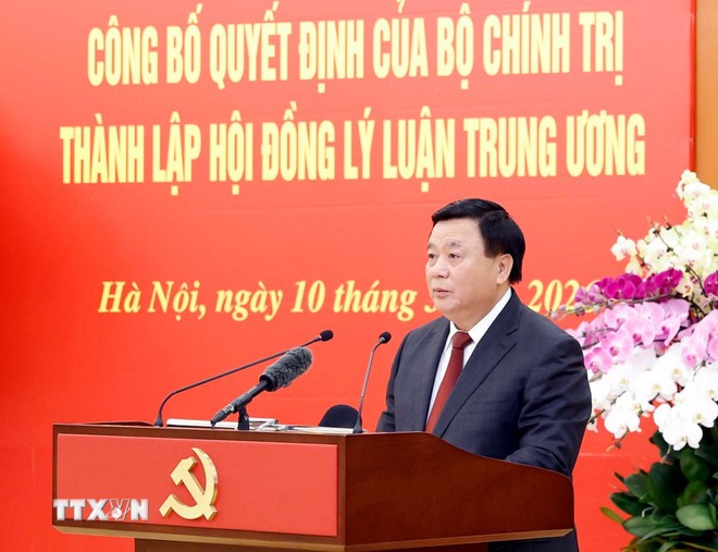 Đồng chí Nguyễn Xuân Thắng, Chủ tịch Hội đồng Lý luận Trung ương nhiệm kỳ 2026-2031 phát biểu. (Ảnh: Thống Nhất/TTXVN)