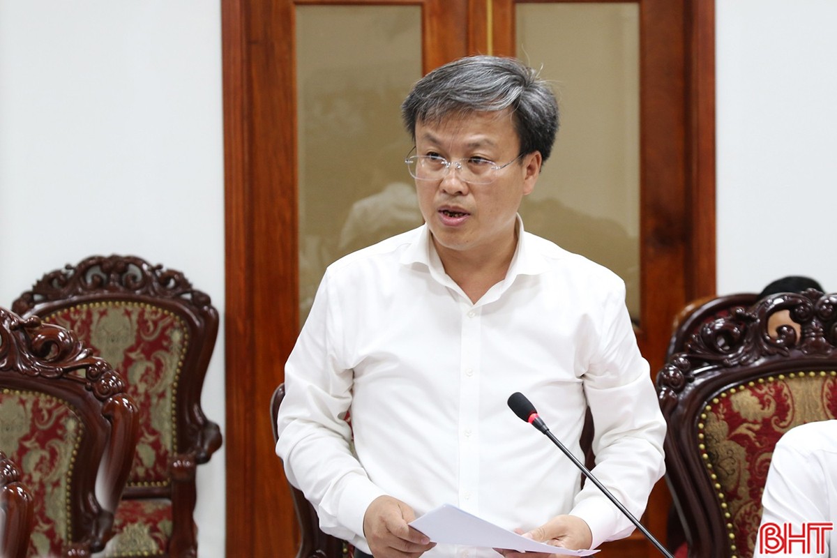 Bí thư Đảng ủy xã Mai Phụ Bùi Quang Hiếu báo cáo công tác chuẩn bị đại hội. mai.jpg