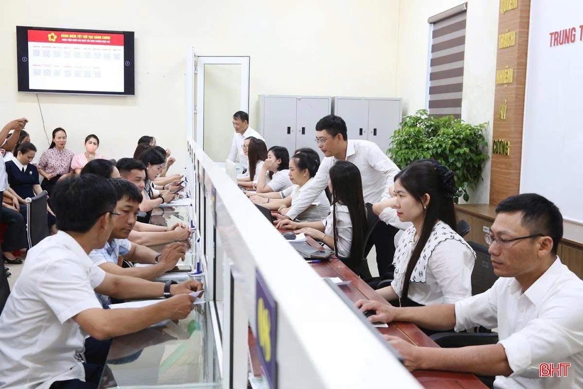 Trung tâm Hành chính công phường Trần Phú mới sau thời gian vận hành thử nghiệm sẽ bắt đầu vận hành chính thức từ ngày 1/7. tp3.jpg