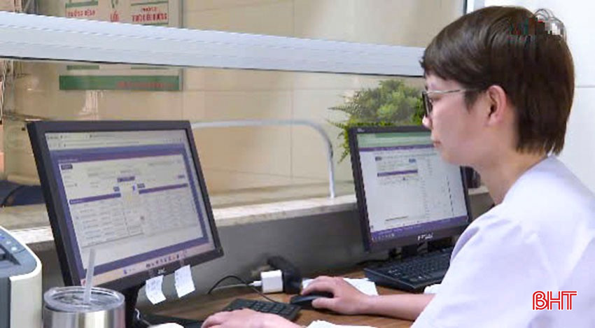 Nguyễn Thị Mai Sương đang công tác tại Bệnh viện Phục hồi chức năng Hà Tĩnh) bqbht_br_z6609658057518-06f3b9b080ba44f424a21589d38cf1a3.jpg