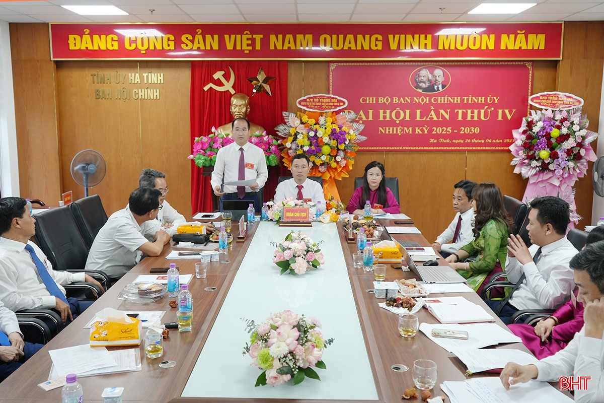 Đại biểu dự đại hội. bqbht_br_dsc01601.jpg