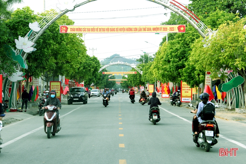 Bầu 39 đồng chí vào Ban chấp hành Đảng bộ huyện Hương Sơn nhiệm kỳ 2020 - 2025