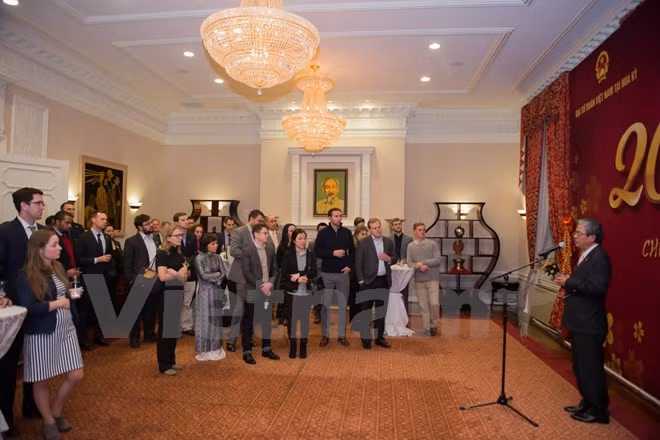 viet nam trong doi chuyen tham cua ong trump dip apec 2017