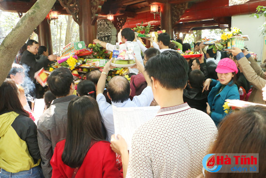 di le dau nam van lon xon xo bo