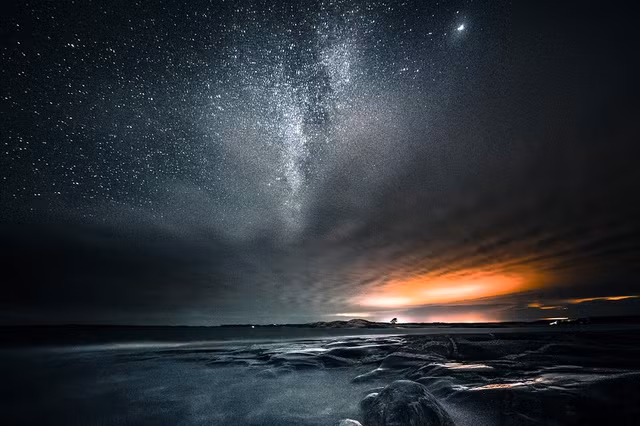 khoanh khac ky dieu cua dai ngan ha