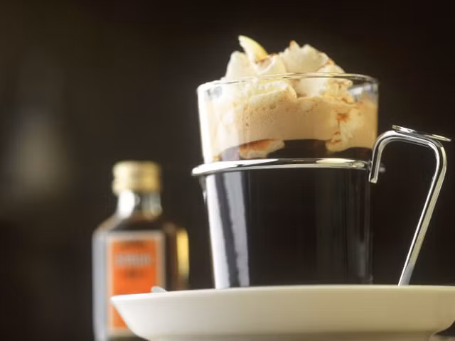 cafe sua da viet nam lot danh sach nhung coc ca phe ngon nhat the gioi