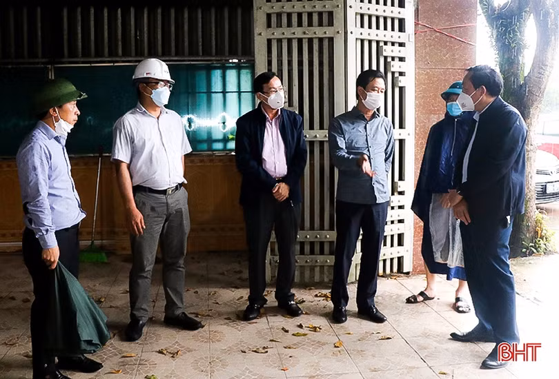 Can Lộc nhận bàn giao mốc lộ giới giải phóng mặt bằng dự án cao tốc Bắc - Nam