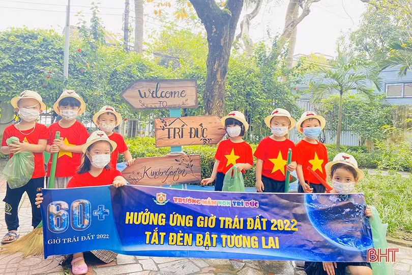 Các bé mầm non Trí Đức hưởng ứng Giờ Trái đất: Vì một hành tinh xanh