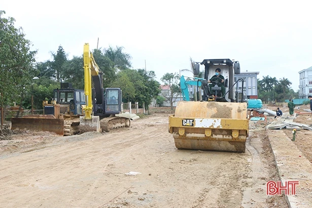 Thành phố Hà Tĩnh “tăng tốc” phát triển kinh tế - xã hội