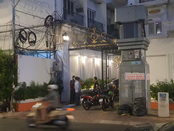 Khởi tố, bắt tạm giam bà Nguyễn Phương Hằng