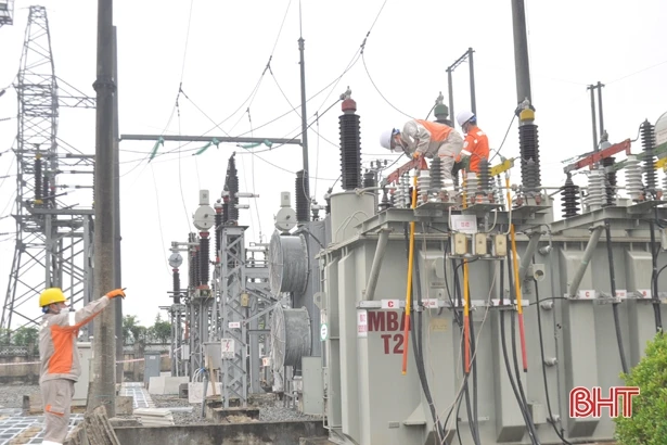 Hà Tĩnh phấn đấu tiết kiệm 29.500 kWh điện trong Giờ Trái đất