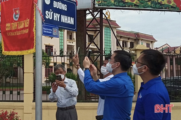 Ra mắt công trình mã QR đền Bình Lãng, thông tin các tuyến đường ở TX Hồng Lĩnh