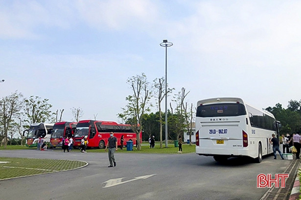 Hà Tĩnh đón hơn 7.120 lượt khách tham quan trong tuần đầu du lịch mở cửa trở lại