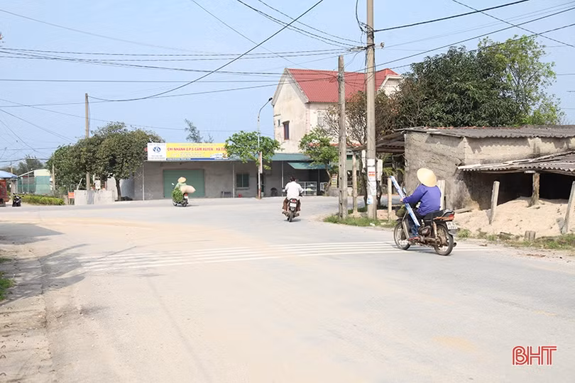 Nhiều nút giao ở Cẩm Xuyên tiềm ẩn nguy cơ tai nạn giao thông