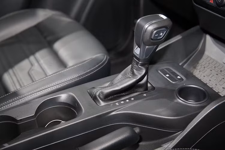 Cận cảnh “hàng hot” Ford Ranger 2022 từ 680 triệu đồng