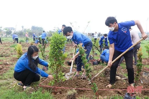 Thành phố Hà Tĩnh “tăng tốc” phát triển kinh tế - xã hội