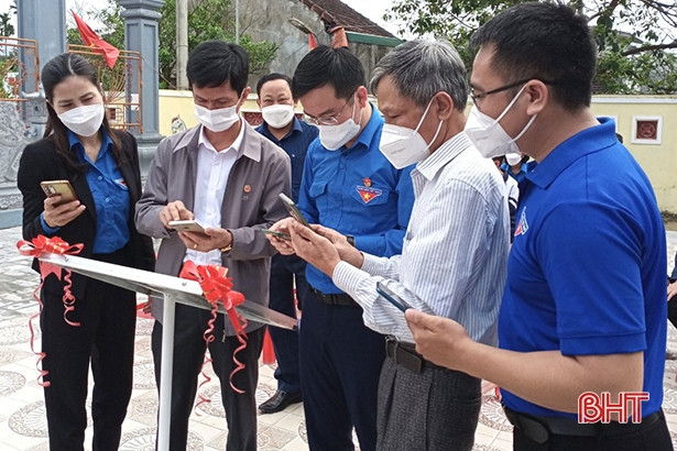 Ra mắt công trình mã QR đền Bình Lãng, thông tin các tuyến đường ở TX Hồng Lĩnh
