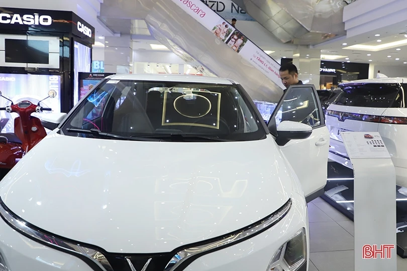 Các đại lý ô tô Hà Tĩnh “tung” khuyến mãi, kích cầu thị trường sau tết