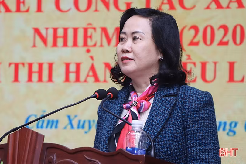 Tiếp tục nâng cao năng lực, sức chiến đấu của Đảng bộ huyện Cẩm Xuyên