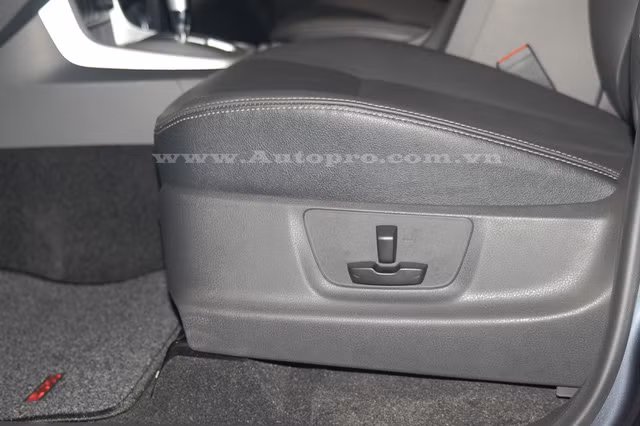 isuzu mu x co gi hot de canh tranh voi toyota fortuner