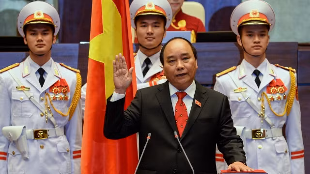 ong nguyen xuan phuc dac cu thu tuong nhiem ky moi