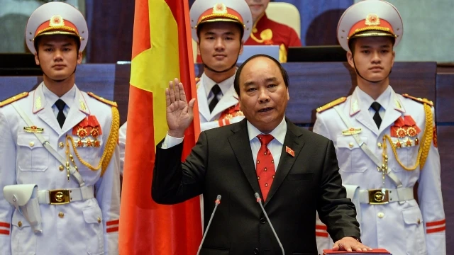 ong nguyen xuan phuc dac cu thu tuong nhiem ky moi