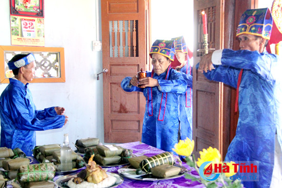 le huy ky 585 nam ngay mat hoang thai hau tran thi ngoc hao