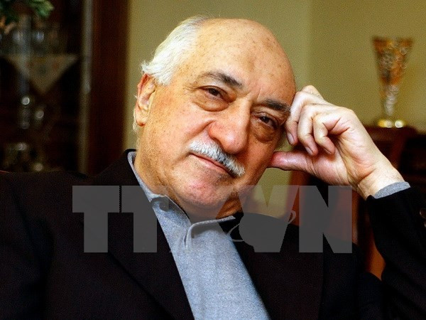 tong thong tho nhi ky giao si gulen chi la con tot co ke chu muu