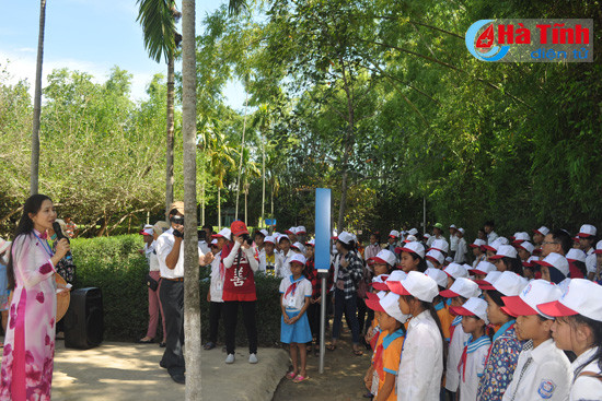 bieu duong 586 tre em vuot kho hoc gioi tinh ha tinh