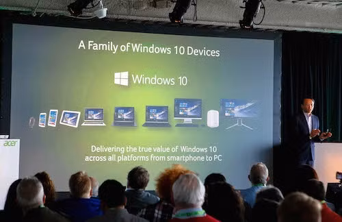 Lãnh đạo Acer chia sẽ về dòng sản phẩm mới của hãng. Ảnh: Huy Đức.